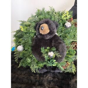 The Hen House Bear Wreath Christmas Holiday Decor 24" Dia. Ditz Designs